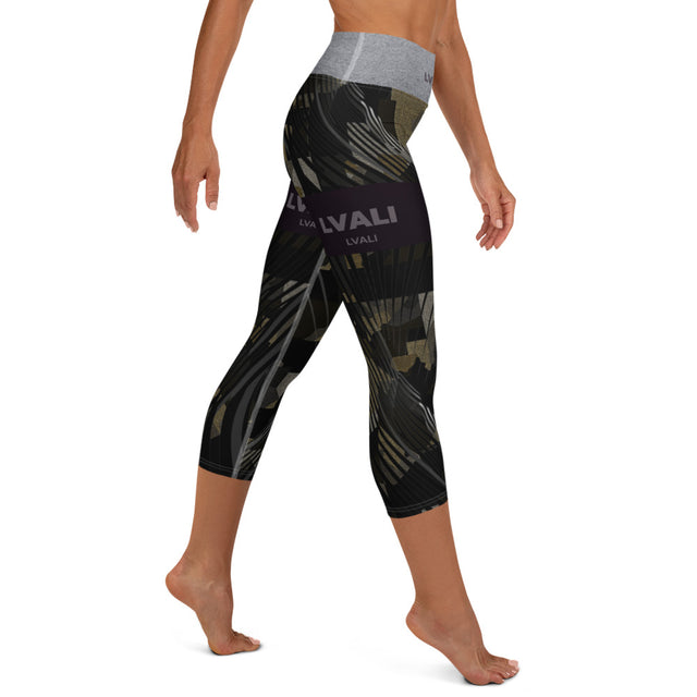 LVALI CAmValiYoga Capri Leggings