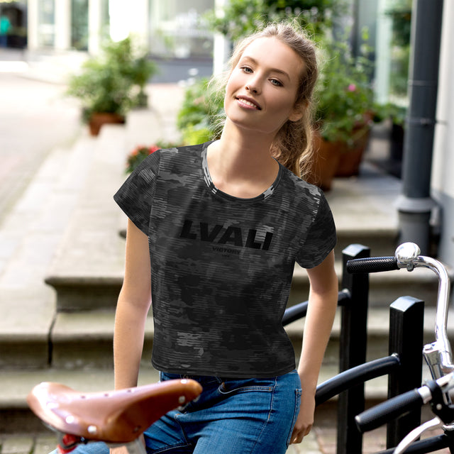 LVALI GI Crop Tee