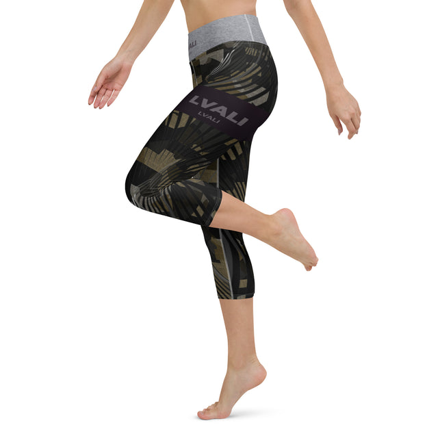 LVALI CAmValiYoga Capri Leggings