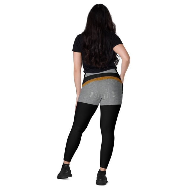 LVALI Curvz Leggings with pockets